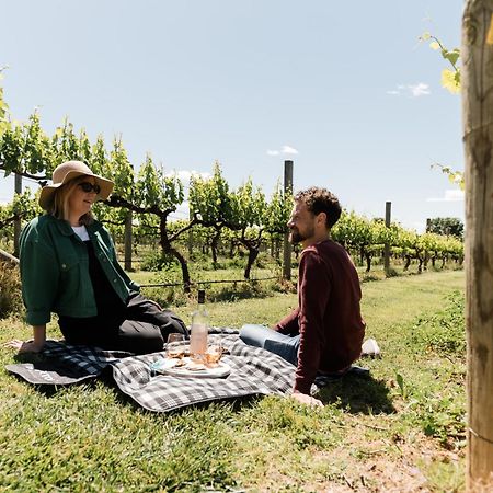 Tuileries At De Bortoli Rutherglen Ngoại thất bức ảnh