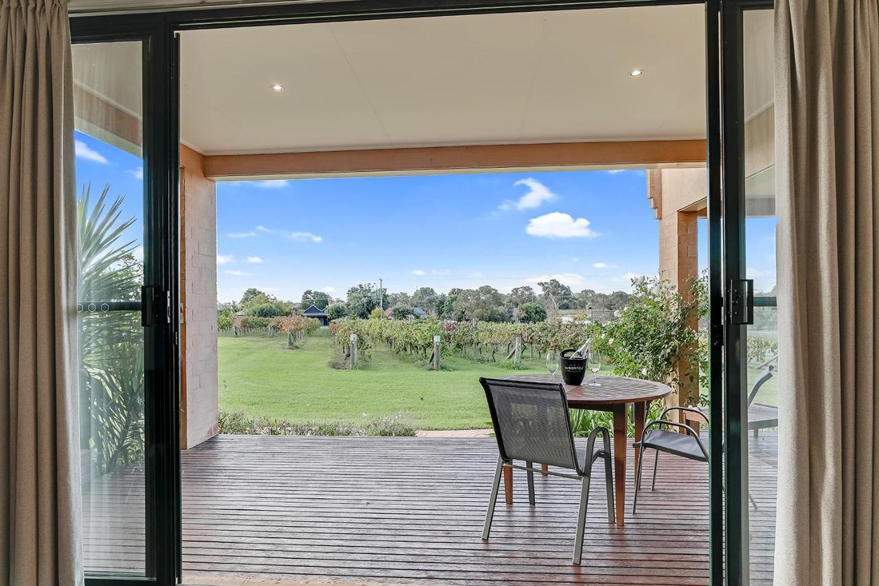 Tuileries At De Bortoli Rutherglen Ngoại thất bức ảnh
